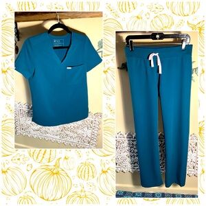 Figs Caribbean Blue Scrub Set- Catarina Top & Livingston Pant